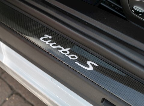 Porsche 911 (991) Turbo S 24