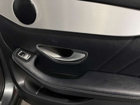 Mercedes-Benz GLC 2.1 GLC 220 D 4Matic AMG Line Auto 4WD 5dr 30