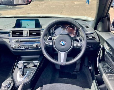 BMW 2 Series 2.0 220i M Sport Auto 2dr 23