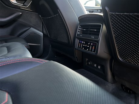 Audi Q8 RS VORSPRUNG TFSI QUATTRO MHEV 62