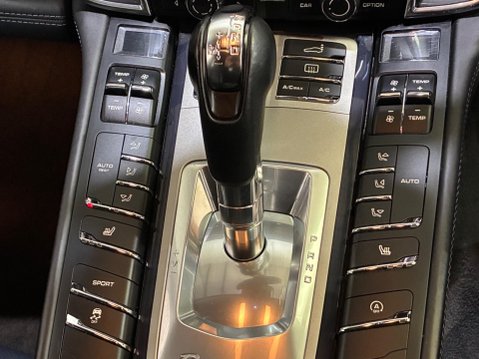 Porsche Panamera 3.0D V6 TiptronicS Euro 5 (s/s) 5dr 26