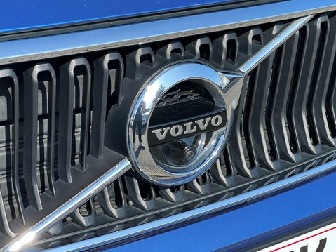 Volvo XC40 RECHARGE T5 R-DESIGN 13