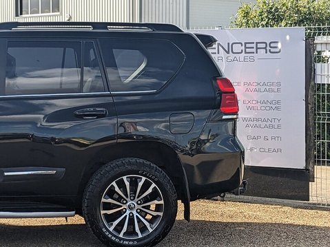 Toyota Land Cruiser D Invincible 6