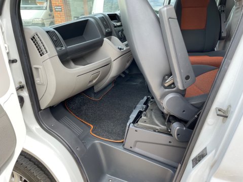 Pilote P670 *** SOLD *** 8