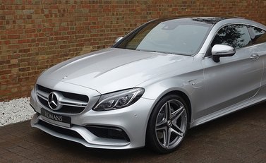 Mercedes-Benz C Class C63 Coupe Premium 6