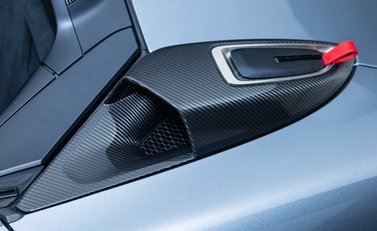 Porsche 718 SPYDER RS PDK 41