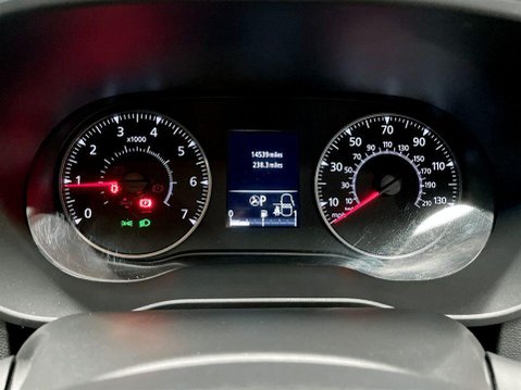 Dacia Duster 1.3 TCe Prestige SUV 5dr Petrol EDC Euro 6 (s/s) (150 ps) Parking Sensors 14
