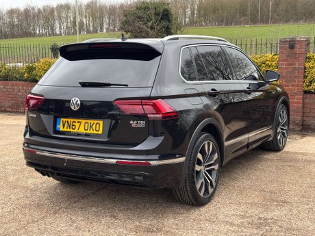 Volkswagen Tiguan 2.0 Tiguan R-Line TDI BlueMotion Technology 4Motion Semi-Auto 4WD 5dr 13
