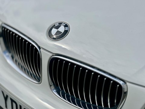 BMW 1 Series 2.0 120i Exclusive Edition Euro 5 (s/s) 2dr 42