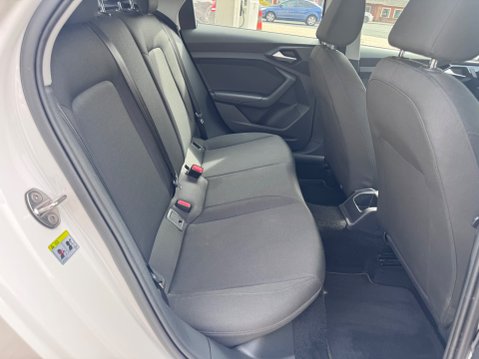 Audi A1 SPORTBACK TFSI TECHNIK 11
