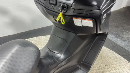 Suzuki Burgman AN 2009 27K MOT SERVICED 400CC MAXI SCOOTER RIDES / LOOKS GOOD 19