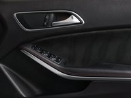 Mercedes-Benz A Class A 200 D AMG LINE 27