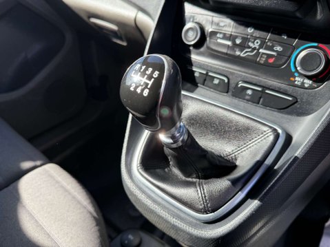 Ford Transit Connect 1.5 Transit Connect 200 Limited TDCi 48