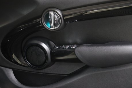 Mini Hatch COOPER SEVEN 36