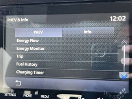 Mitsubishi Outlander 2.4 Outlander Design PHEV CVT 4WD 5dr 44