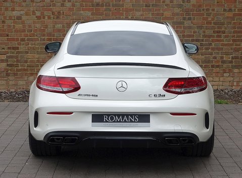 Mercedes-Benz C Class C63 S Coupe 20