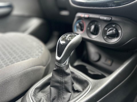 Vauxhall Corsa DESIGN ECOFLEX S/S 15