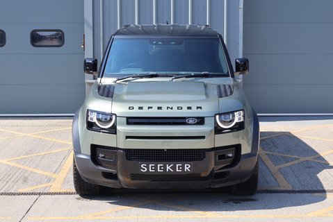 Land Rover Defender 110 D250 HARD TOP SE MHEV styled by Seeker BIG SPEC 9