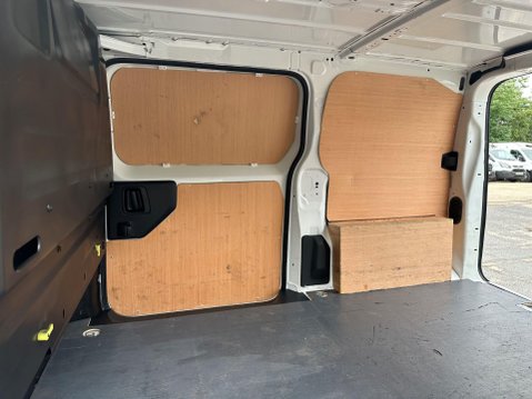 Peugeot Expert BLUEHDI PROFESSIONAL PREMIUM L1 21