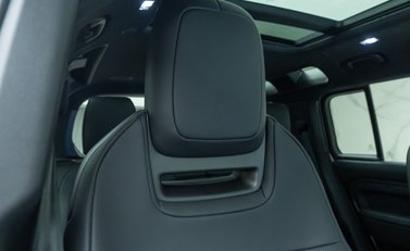 Land Rover Defender 110 OCTA 15