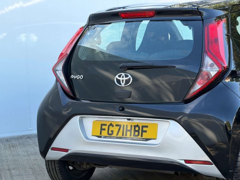 Toyota Aygo 1.0 Aygo X-Play TSS VVT-i 5dr 9