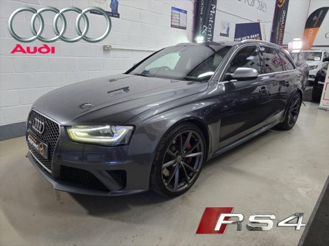 Audi RS4 4.2 FSI V8 S Tronic quattro Euro 5 5dr 1