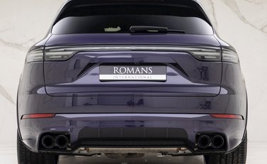 Porsche Cayenne V6 5