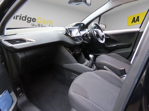Peugeot 208 1.2 PureTech Tech Edition Euro 6 (s/s) 5dr 10