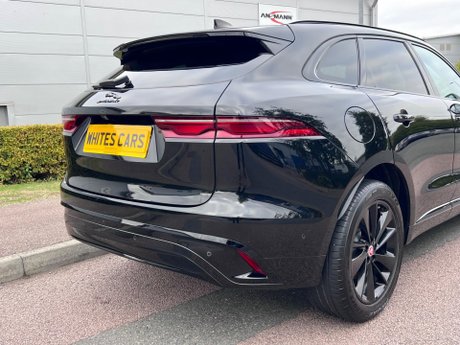 Jaguar F-Pace 2.0 D200 MHEV R-Dynamic SE Auto AWD Euro 6 (s/s) 5dr 72