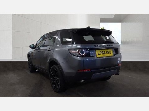 Land Rover Discovery Sport 2.0 TD4 HSE Black Auto 4WD Euro 6 (s/s) 5dr 5