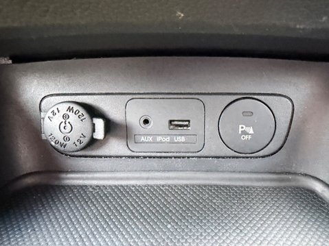 Kia Sportage 2.0 CRDI KX-3 SAT NAV 17
