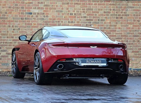 Aston Martin DB11 Launch Edition 14