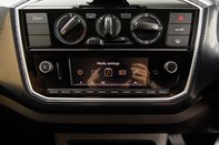 Volkswagen Up BLACK EDITION 15