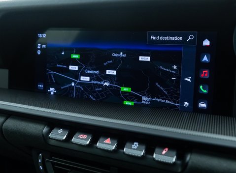 Porsche 911 Carrera GTS (992) 22