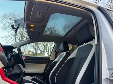 Volkswagen Polo BEATS TSI 71