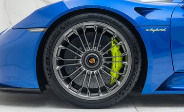 Porsche 918 Spyder 38