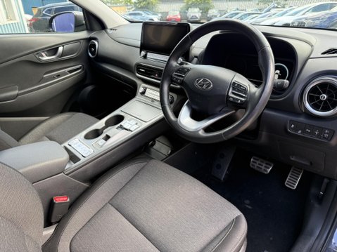 Hyundai KONA 39kWh Premium SUV 5dr Electric Auto (10.5kW Charger) (136 ps) 6