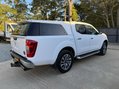 Nissan Navara 2.3 Navara N-Connecta dCi 4WD 5dr 38
