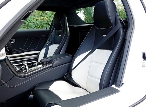 Mercedes-Benz SLS AMG 13