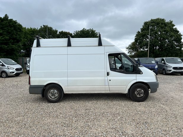 Ford Transit MWB L2H3 High Roof 350 NO VAT 5