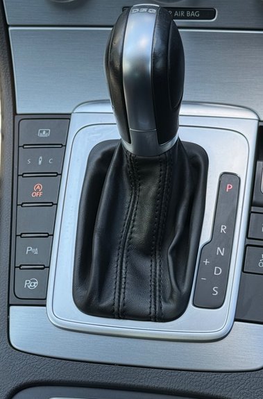 Volkswagen CC R LINE TDI DSG BMT - PANORAMIC SUNROOF - XENONS -ULEZ -DCC -ELECTRIC BLIND 