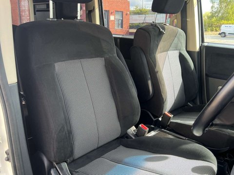 Mitsubishi Delica Roadest 7