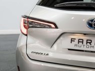 Toyota Corolla 1.8 VVT-h Design Touring Sports 5dr Petrol Hybrid CVT Euro 6 (s/s) (122 ps) 64