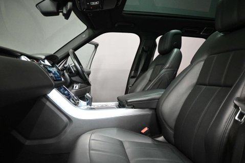 Land Rover Range Rover Sport 3.0 Range Rover Sport HSE Dynamic Black D MHEV Auto 4WD 5dr 13