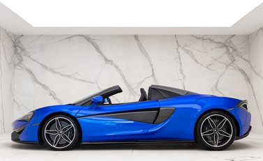 McLaren 570S Spider 2