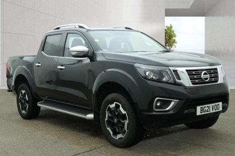 Nissan Navara 2.3 dCi Tekna Pickup Double Cab 4dr Diesel Auto 4WD Euro 6 (190 ps)