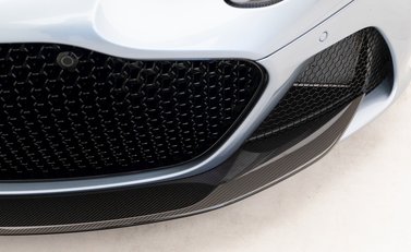 Aston Martin DBS Superleggera 24