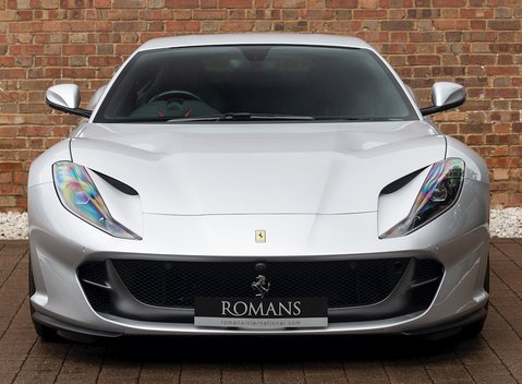 Ferrari 812 Superfast 4