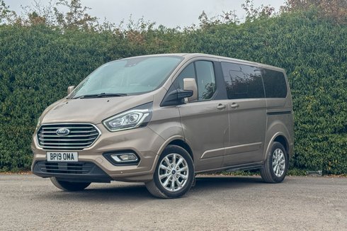 Ford Tourneo Custom Titanium | 8 Seats | 8 Seats | L1 SWB | NO VAT | Euro 6 | VANLUX