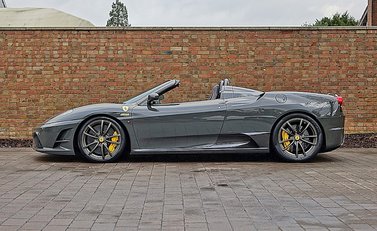 Ferrari 430 Scuderia Spider 16M 17